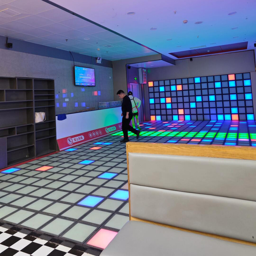 Het laatste nieuws van het bedrijf over Van Saai naar Dynamisch: Hoe Interactieve LED-vloeren Elke Ruimte in een Ervaring Veranderen