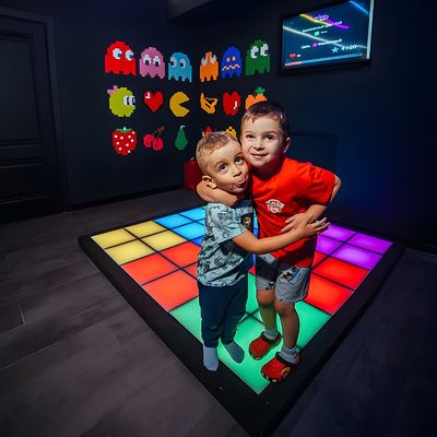 Goede prijs Interactieve vloertegels LED-springrooster Interactief spel voor entertainment online