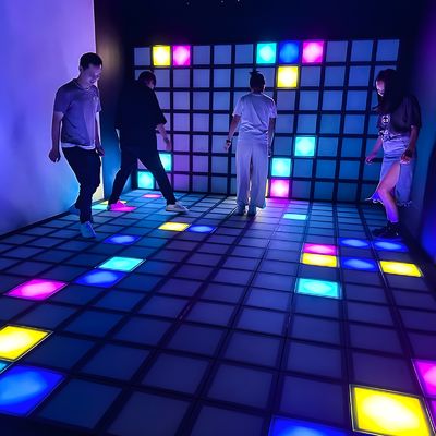 Goede prijs Indoor Waterproof Activate Game Led Floor Interactief Led Screen Floor Tile Light Game online