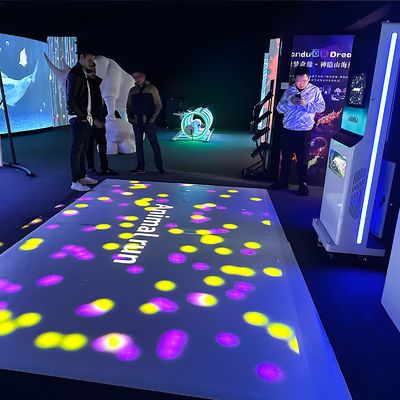 Goede prijs 5000 Lumen Ground Interactieve Projectie Game Mobiele vloerprojector Game online