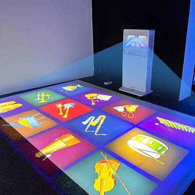Goede prijs Mobiele all-in-one interactieve games projector machine cultureel toerisme online