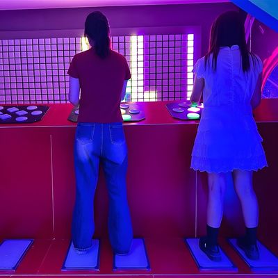 Goede prijs Sport Entertainment Activeren Interactieve Sprong Super Grid Challenge Escape Game Room online