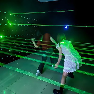 Goede prijs Northern Lights Super Maze Game Elektrisch kruis spel Laser licht spel online
