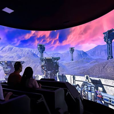 Goede prijs 180 graden Naakt Oog Arc Screen Immersive Motiom Platform Track Orbit Cinema online