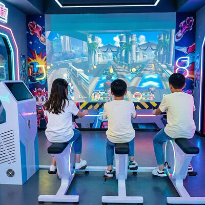 Goede prijs Multiplayer Fietsrace Sport Projectie Interactieve Fiets Simulator Rit Spinning Bike Game Machine voor Sportschool Attractiepark online
