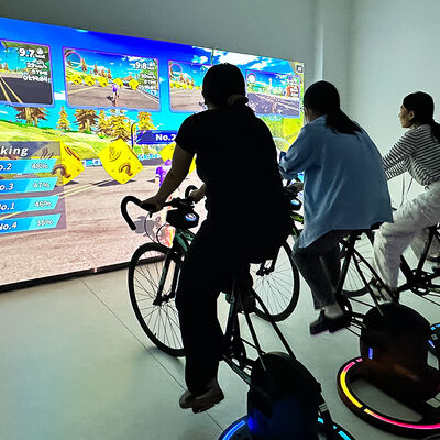 Goede prijs Interactieve projectiefiets met 3500 lumens helderheid en 1280*800 resolutie voor 3 game modes online