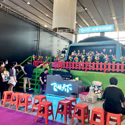 Goede prijs Branded Dome Theater met Logo-aanpassing voor meer dan 10 passagiers met bewegingsstoelen online