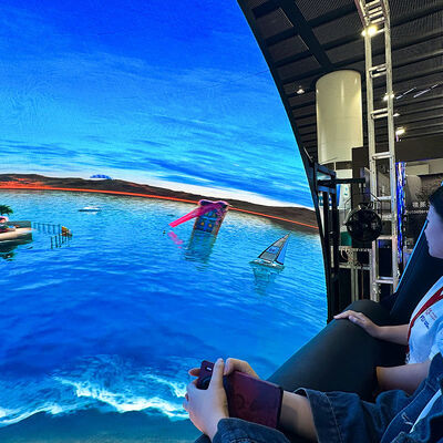 Goede prijs 9D Dome Flying Theater voor Locaties met Veel Publiek en Meer dan 10 Passagiers met 1 Jaar Garantie online