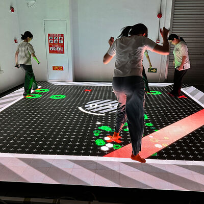 Kwaliteit Aurora Motion Interactieve LED Gaming Vloer met 8 Uitdagingen en 5m*5m Groot Scherm voor Multiplayer Gamemodes Fabriek
