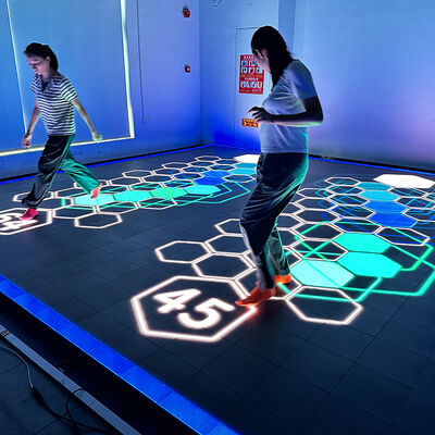 Goede prijs Multiplayer interactief LED-vloersysteem met 86-inch groot scherm en 6 selecteerbare games voor sport en entertainment online