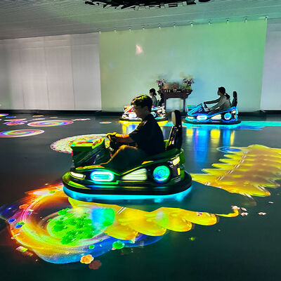 Goede prijs Gepersonaliseerde lay-out Ground Projection Interaction Bumper Car met 8 ingebouwde games en 36V batterij voor indoor play zones online